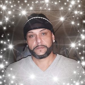 Meet your Posher, Troy